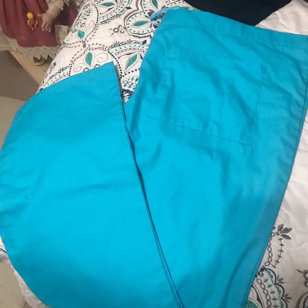 Drawstring Scrubs!